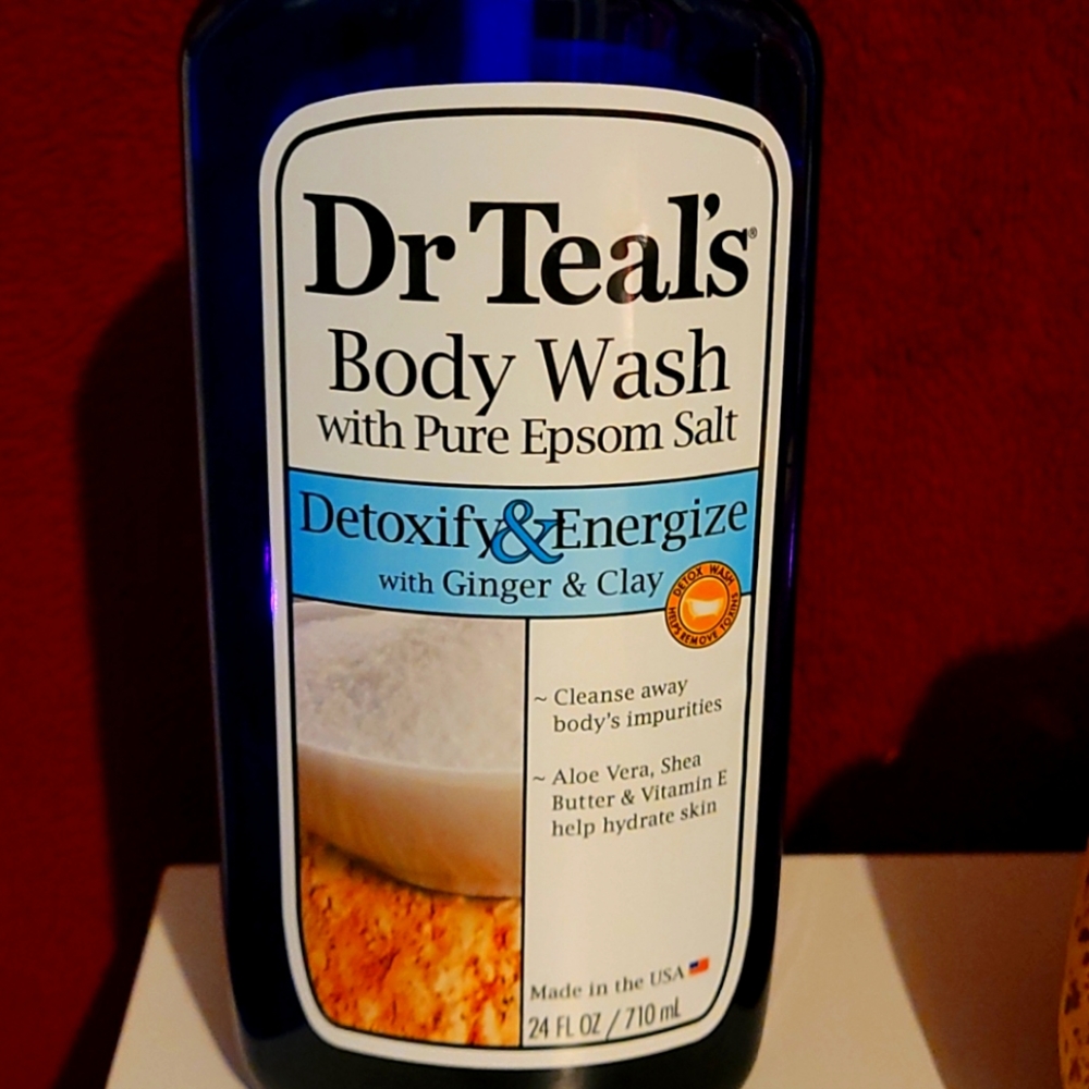 Dr.Teals body wash  with pure Epsom salt